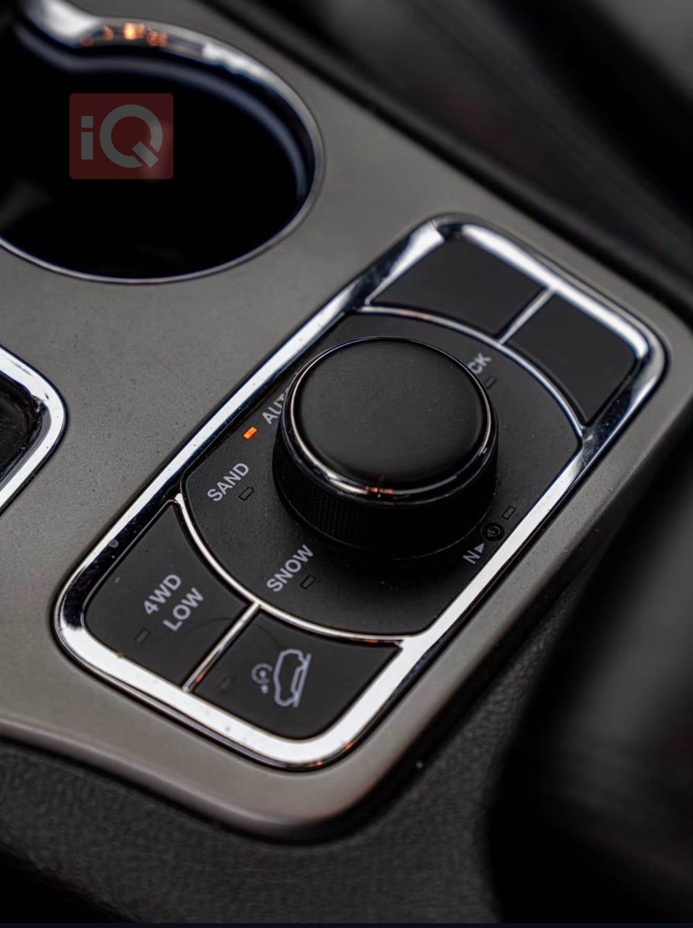 جيب جراند شيروكي